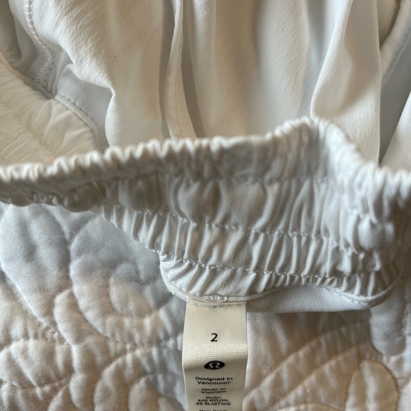 Lululemon hotty hot skirt high rise long - size 2 white - Picture 5 of 5
